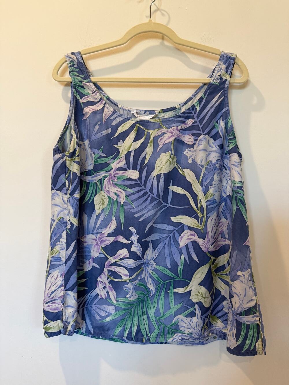 Vtg 90's 100% silk wide strap tank Sz 16 XL Blue Hawaiian Floral Natural Fiber